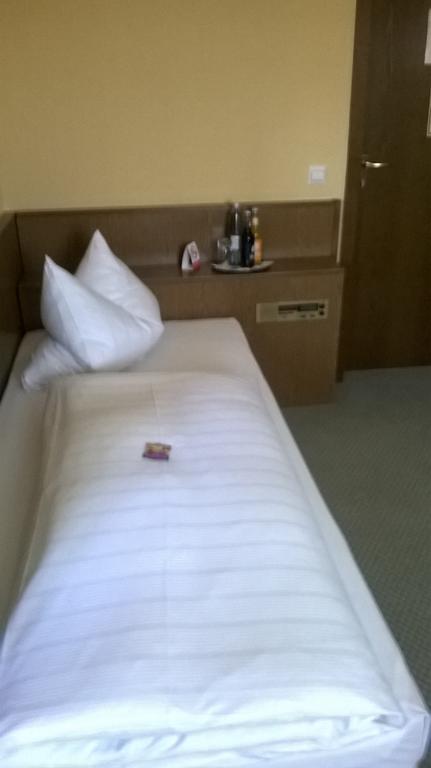 Rheinhotel Luxhof ชไปยา ภายนอก รูปภาพ